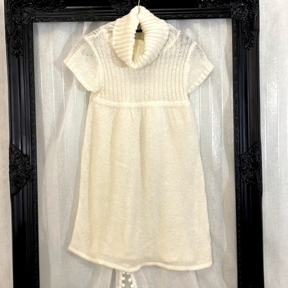 Xhilaration Juniors short sleeve turtleneck sweater.